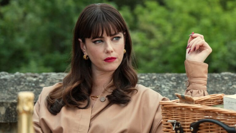 Kaya Scodelario Reveals the Exact Scene Where Eddie Became a Monster in The Gentlemen