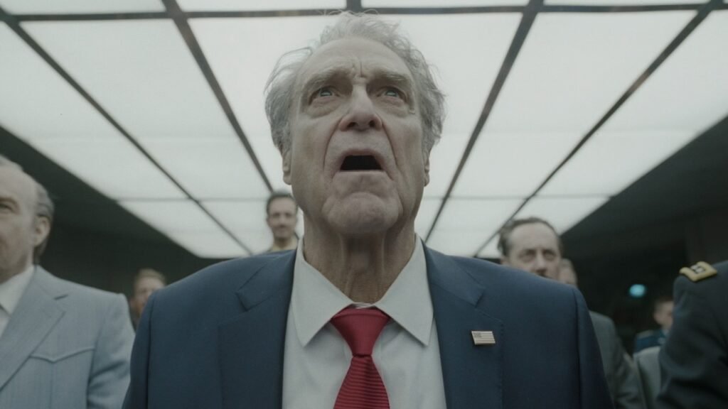 John Goodman as U.S. President in Digger