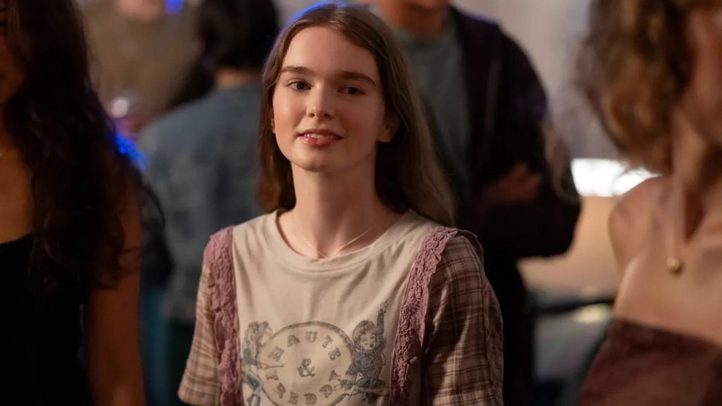 Summer H. Howell as Carrie White in Carrie