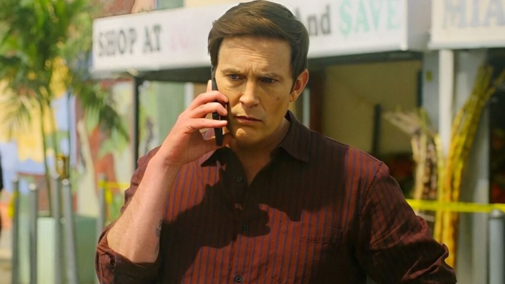 Desmond Harrington as Detective Joseph "Joey" Quinn